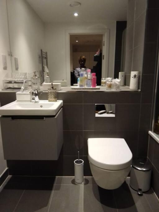 Whole Apartment 5 Mins To East Croydon & Concierge Λονδίνο Εξωτερικό φωτογραφία