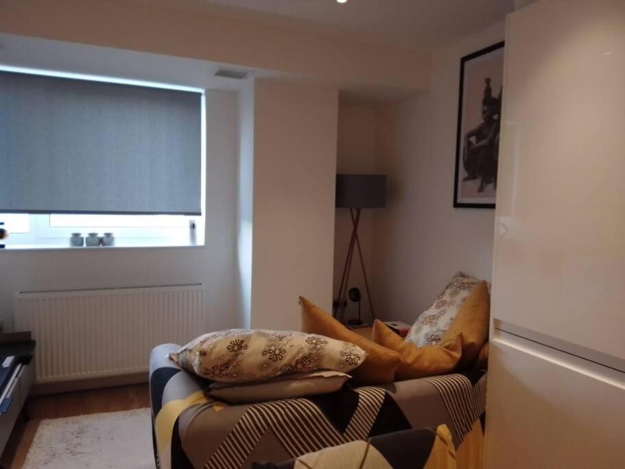 Whole Apartment 5 Mins To East Croydon & Concierge Λονδίνο Εξωτερικό φωτογραφία