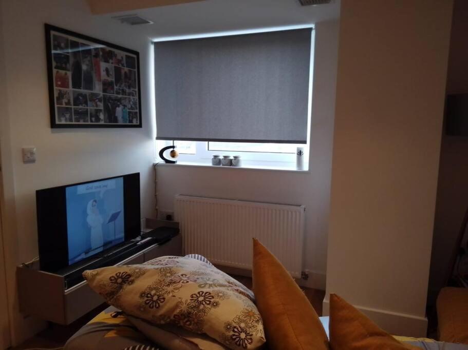 Whole Apartment 5 Mins To East Croydon & Concierge Λονδίνο Εξωτερικό φωτογραφία